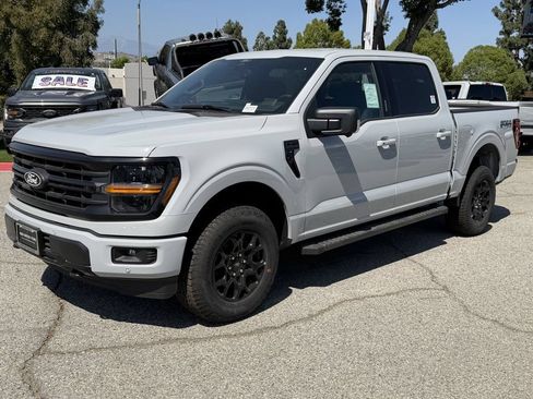 New 2026 Ford F150 XLT w/ Equipment Group 302A MID AWD/4WD image 3