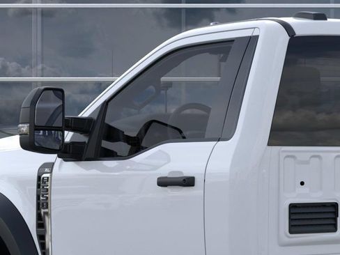 New 2026 Ford F550 2WD Regular Cab Super Duty image 20