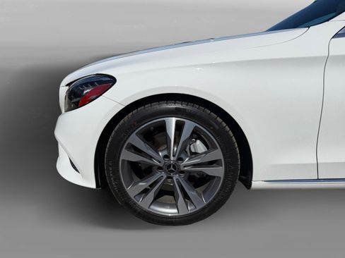 Used 2021 Mercedes-Benz C 300 Sedan image 9