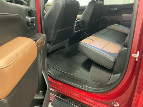 Used 2021 Chevrolet Silverado 1500 High Country image 28