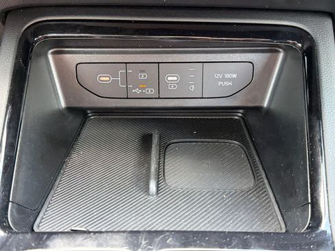 Used 2025 Kia K5 GT-Line AWD/4WD image 57