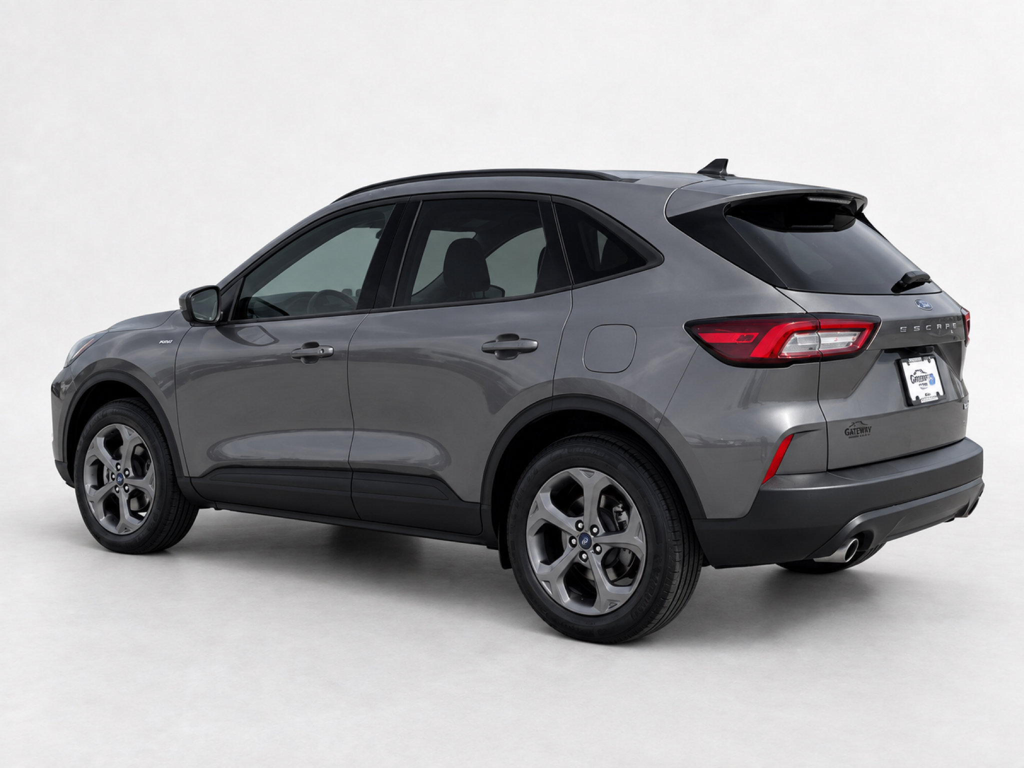 Used 2025 Ford Escape ST-Line Select AWD/4WD image 3