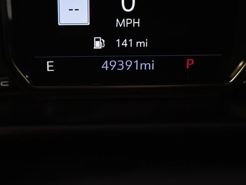 Used 2021 GMC Sierra 1500 AT4 w/ AT4 Value Package image 29