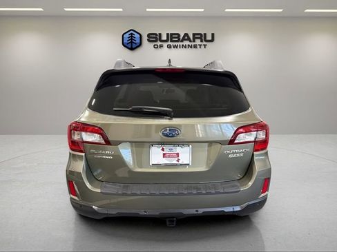 Used 2017 Subaru Outback 2.5i Limited image 4