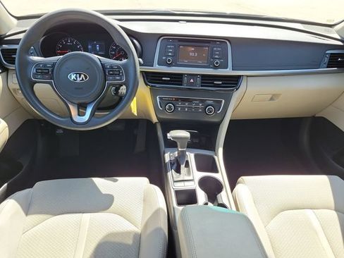 Used 2016 Kia Optima LX FWD image 19