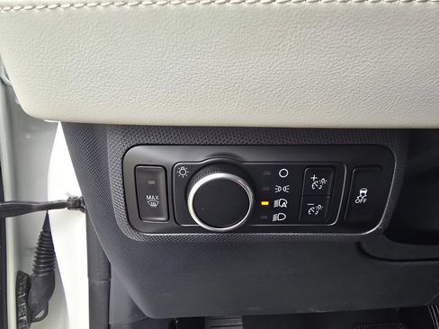 Used 2024 Ford Mustang Mach-E Premium AWD/4WD image 15