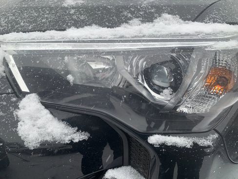 Used 2024 Toyota 4Runner SR5 Premium w/ Moonroof Package image 7