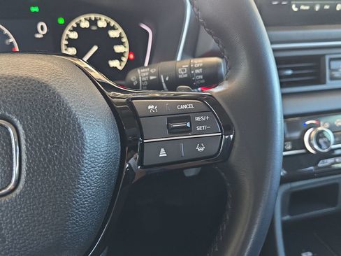 Certified 2024 Honda Pilot EX-L image 18