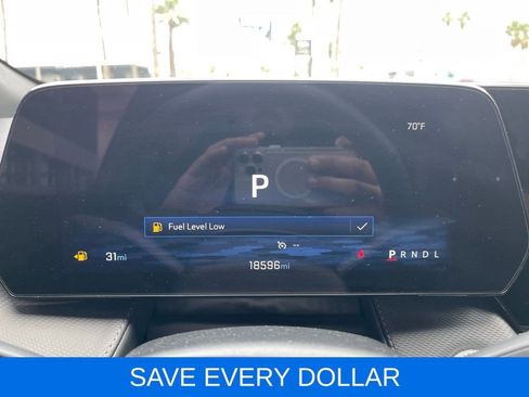 Used 2025 Chevrolet Equinox LT image 9