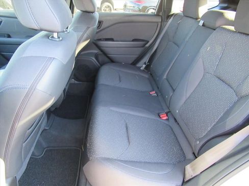 Used 2025 Subaru Forester Premium image 24