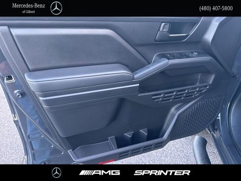 Used 2025 Toyota Tacoma SR image 12