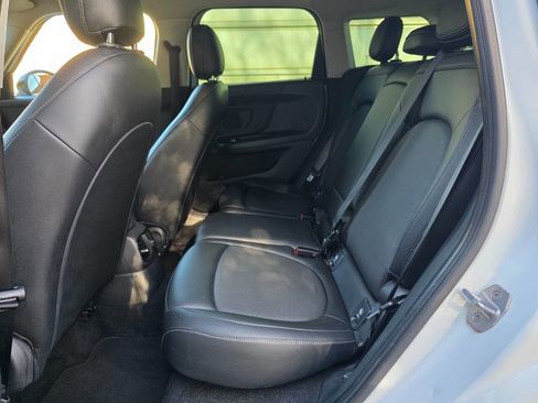 Used 2017 MINI Cooper Countryman image 28
