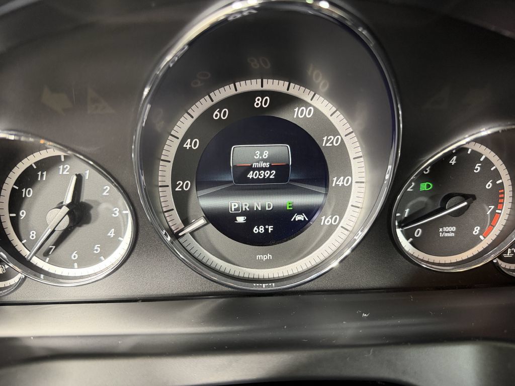Used 2013 Mercedes-Benz E 350 Coupe image 32