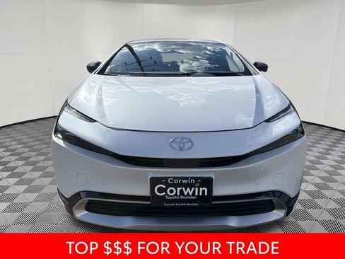 Used 2025 Toyota Prius Plug-In Hybrid FWD image 2