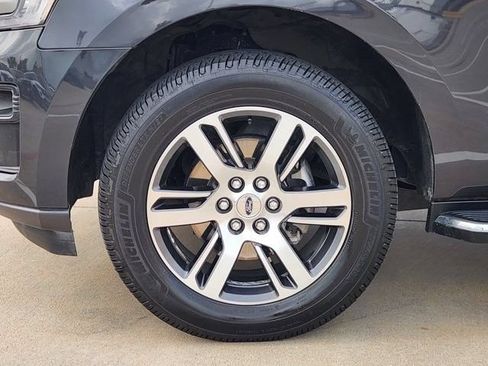 Used 2022 Ford Expedition Max XLT RWD image 10