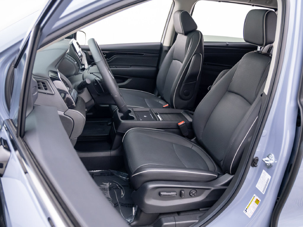 Used 2026 Honda Odyssey Elite image 17