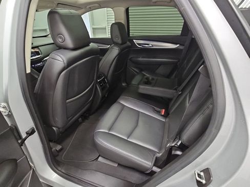 Used 2018 Cadillac XT5 Premium Luxury AWD/4WD image 31