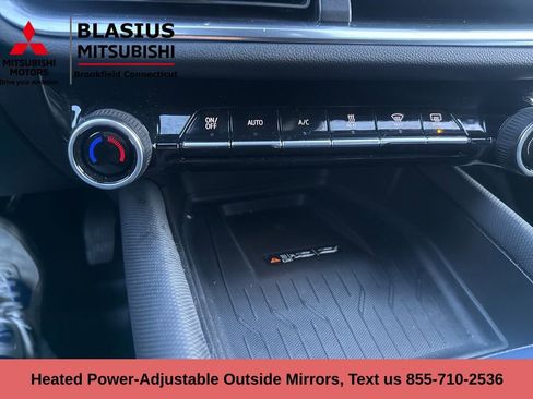 Used 2025 Chevrolet Equinox EV LT w/ Convenience Package image 25