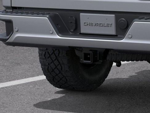 New 2026 Chevrolet Silverado 2500 ZR2 image 14