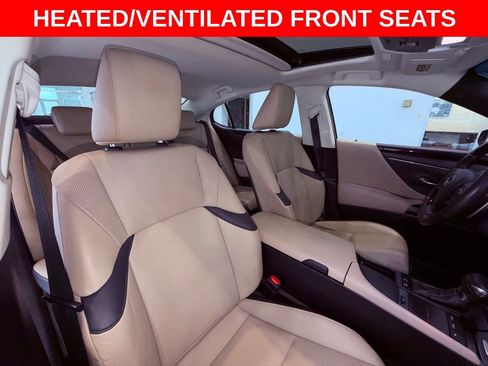 Used 2021 Lexus ES 300h w/ Premium Package image 14