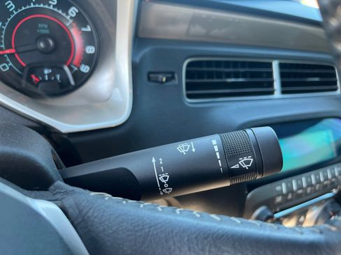 Used 2010 Chevrolet Camaro SS image 11