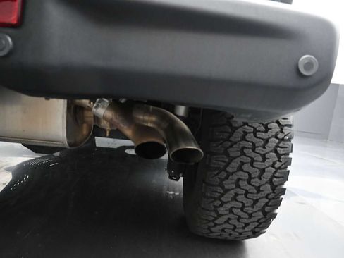 Used 2021 Jeep Wrangler Unlimited Rubicon w/ Dual Top Group AWD/4WD image 34