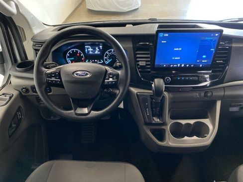 Used 2023 Ford Transit 350 XLT RWD image 13