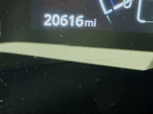 Used 2025 Toyota Grand Highlander FWD image 19