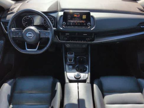 Used 2022 Nissan Rogue SV w/ SV Premium Package AWD/4WD image 15