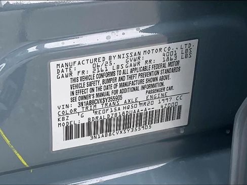Used 2025 Nissan Sentra SV w/ All-Weather Package FWD image 31