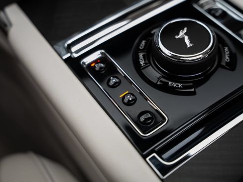 Used 2019 Rolls-Royce Cullinan AWD/4WD image 55