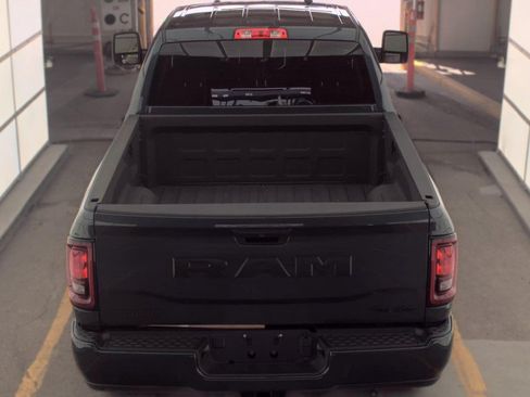 Used 2025 RAM 2500 Big Horn AWD/4WD image 5