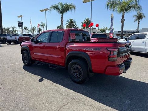 Certified 2025 Nissan Frontier PRO-4X w/ Tow Package AWD/4WD image 4