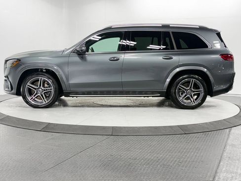 Certified 2025 Mercedes-Benz GLS 450 4MATIC image 4