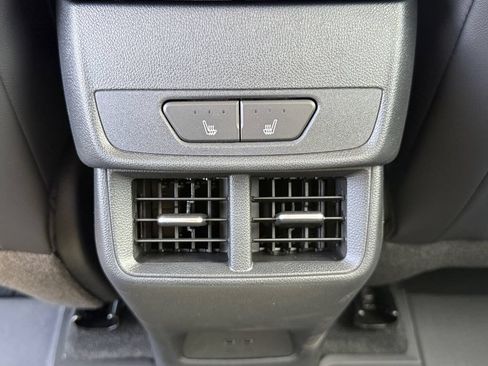 New 2026 GMC Terrain Denali w/ LPO, Floor Liner Package AWD/4WD image 39