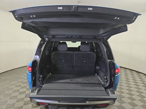 Used 2023 Rivian R1S Adventure image 15