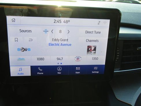 Used 2020 Ford Explorer XLT w/ Equipment Group 202A image 19