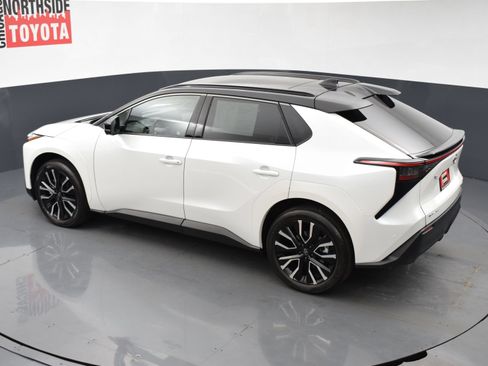 Certified 2026 Toyota bZ AWD/4WD image 29