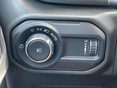 Used 2023 Jeep Wrangler Unlimited Sport AWD/4WD image 23