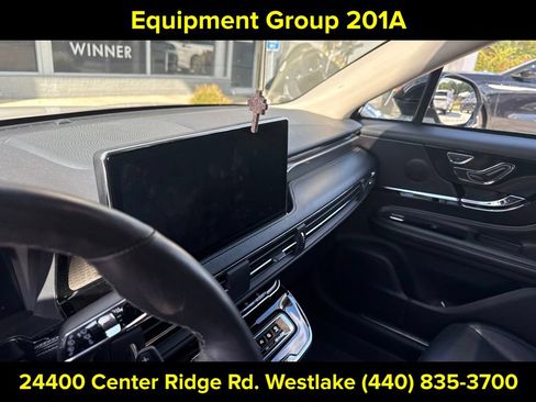 Used 2023 Lincoln Corsair Reserve w/ Equipment Group 201A FWD image 12