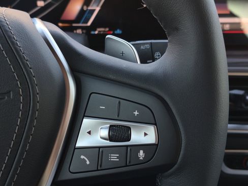 New 2026 BMW X5 sDrive40i w/ Climate Comfort Package image 12