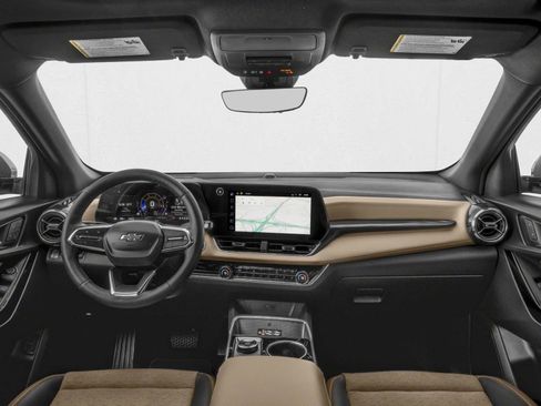 New 2026 Chevrolet Equinox ACTIV FWD image 5