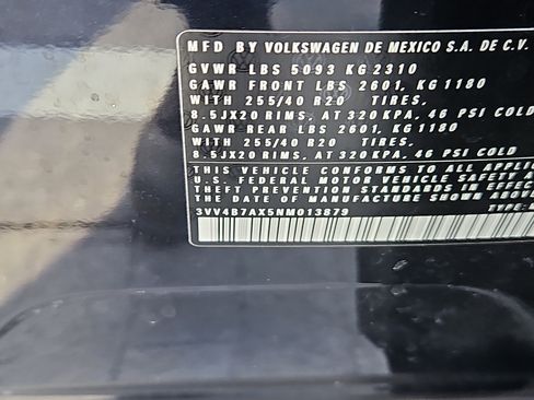 Used 2022 Volkswagen Tiguan SEL R-Line AWD/4WD image 8