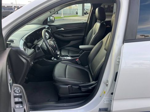 Used 2024 Buick Encore GX Sport Touring FWD image 15