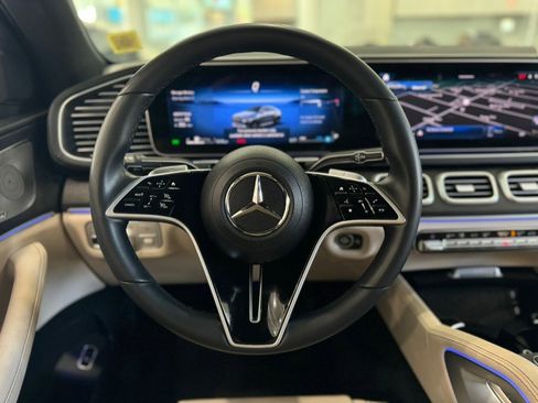 Used 2025 Mercedes-Benz GLE 450 4MATIC Coupe image 25