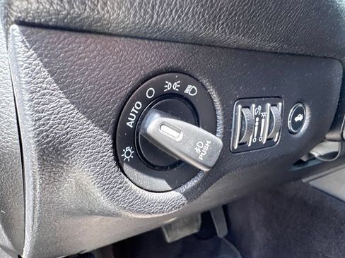 Used 2017 Dodge Challenger GT w/ GT Interior Package AWD/4WD image 14