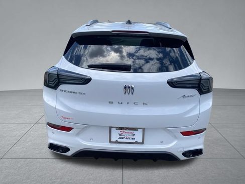 Used 2024 Buick Encore GX Avenir w/ Avenir Convenience Package FWD image 12