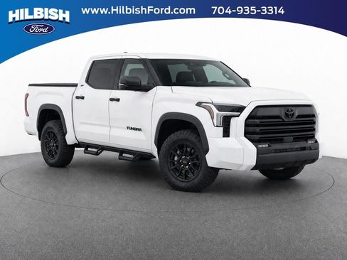 Used 2024 Toyota Tundra SR5 AWD/4WD image 1