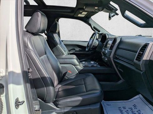 Used 2021 Ford Expedition XLT image 23