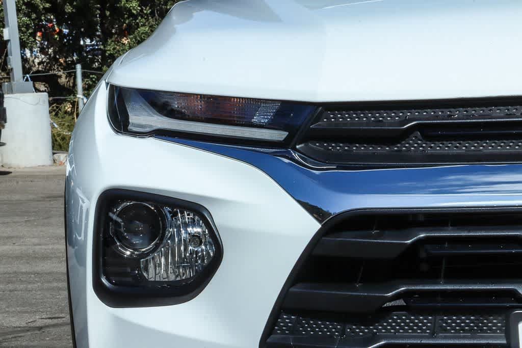Used 2022 Chevrolet TrailBlazer LS FWD image 8
